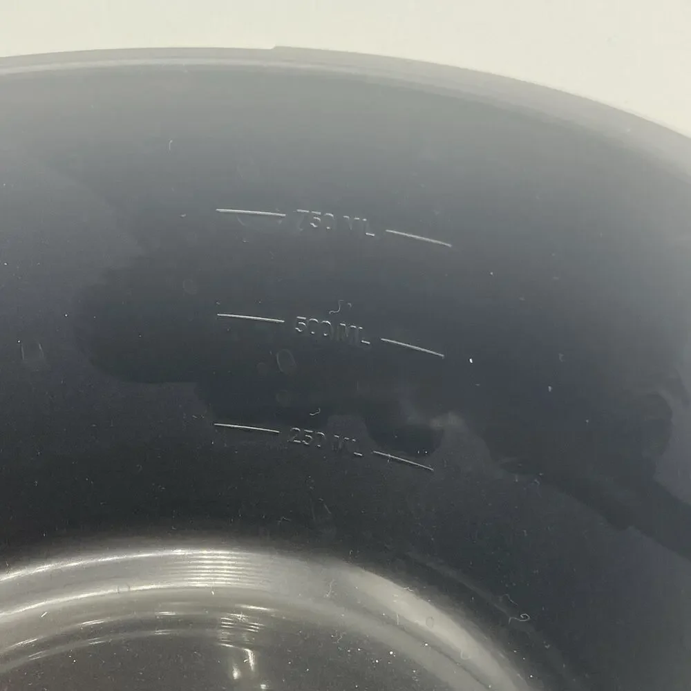 Pampered Chef Micro Cooker Microwave Steamer 4 Cup 1 Quart w/Locking Clear Lid